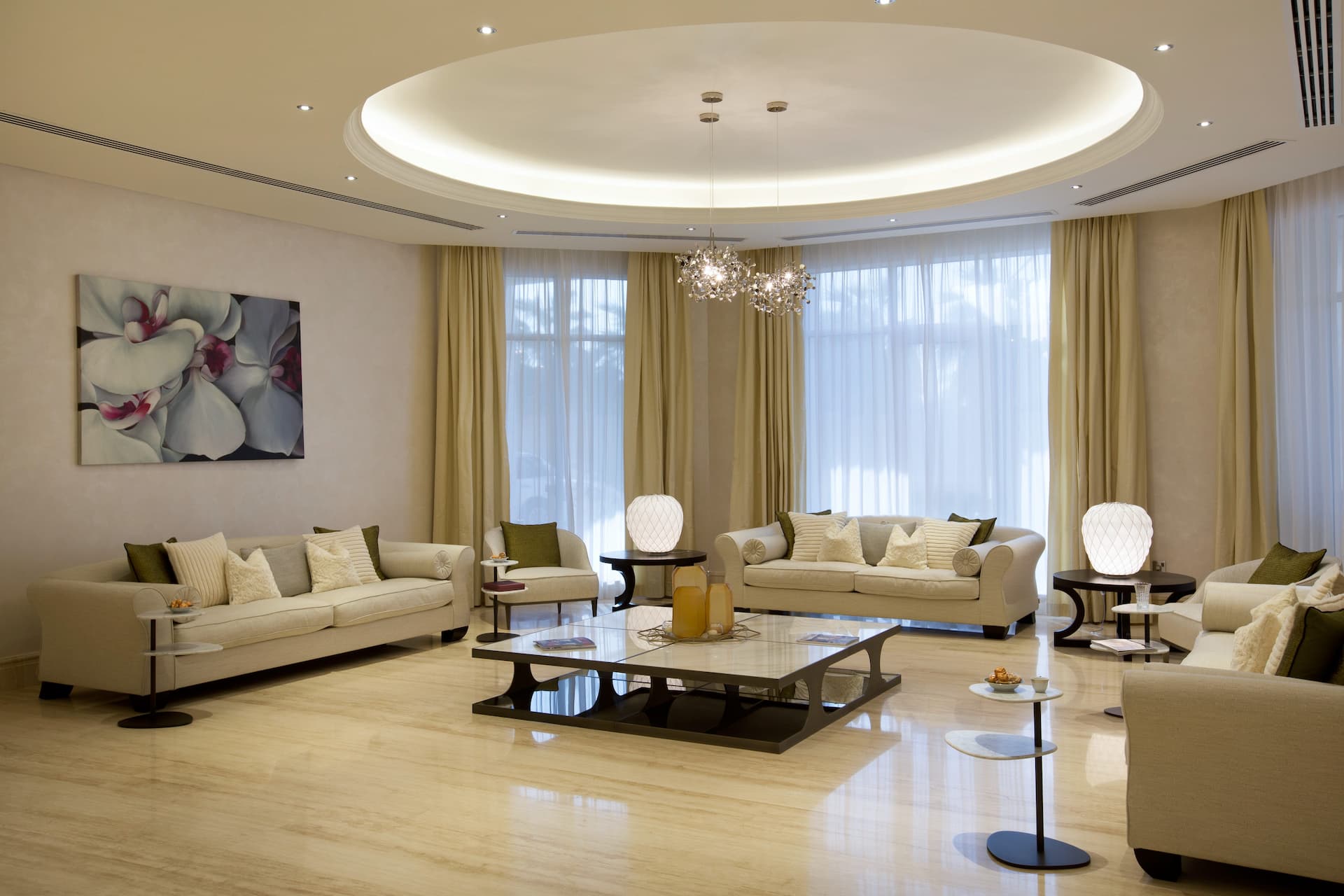 contemporary arabian villa interiors